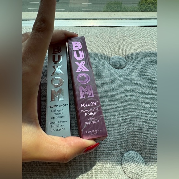 Buxom Makeup Bundle – Brand New in Box - Picture 5 of 11